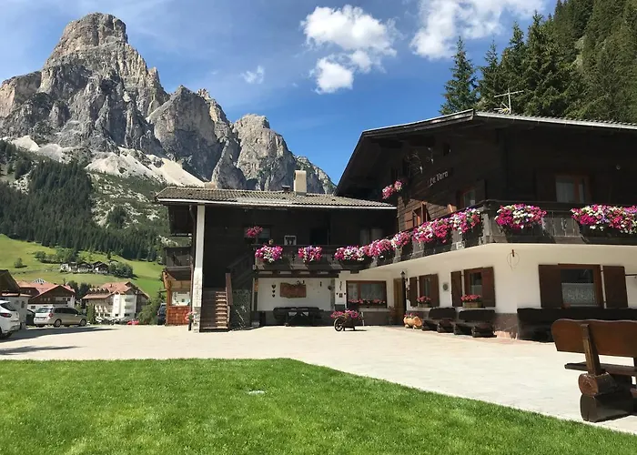 Garni La VaraBed and Breakfast